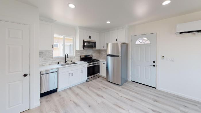 General contractor for adu