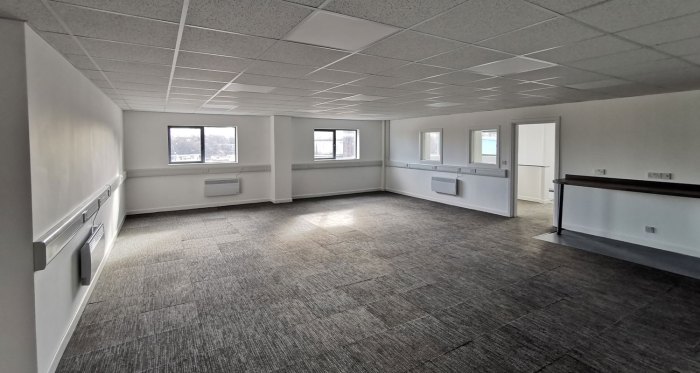 Office refurbishment contractors